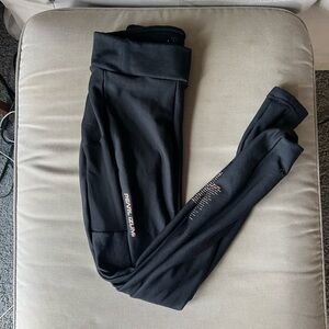 Pearl Izumi fleece-lined women’s cycling pants size M